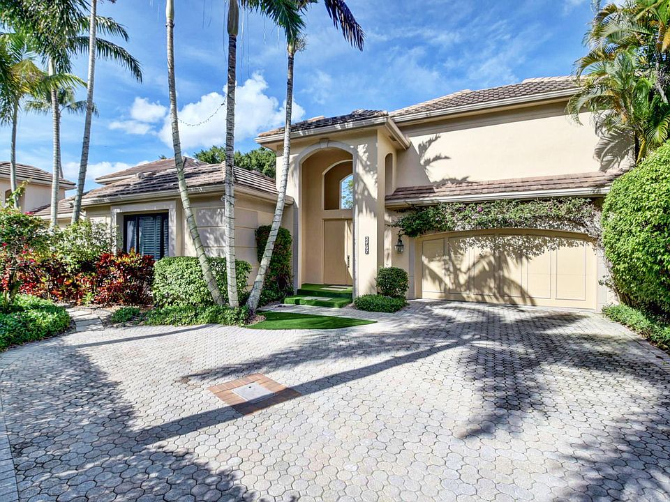 Home For Sale In Broken Sound Country Club