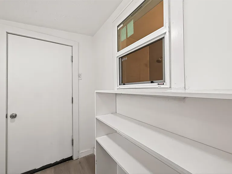 815 Brooks Ave — Photo 43