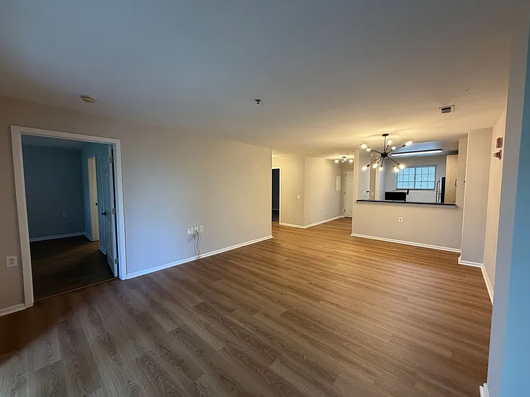 2 Leverington Ave #28 — Photo 36