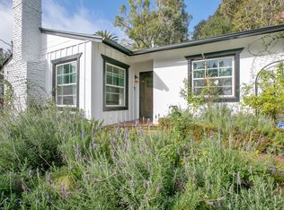 8570 Appian Way, Los Angeles, CA 90046