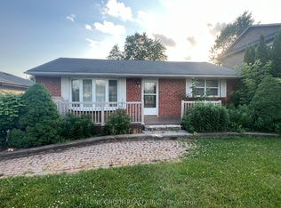98 Thornton Ave, Bradford West Gwillimbury, ON L3Z 1N4