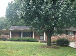 1318 Alethea Dr, Hixson, TN 37343