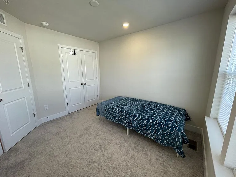 1235 Greylock Ln — Photo 42