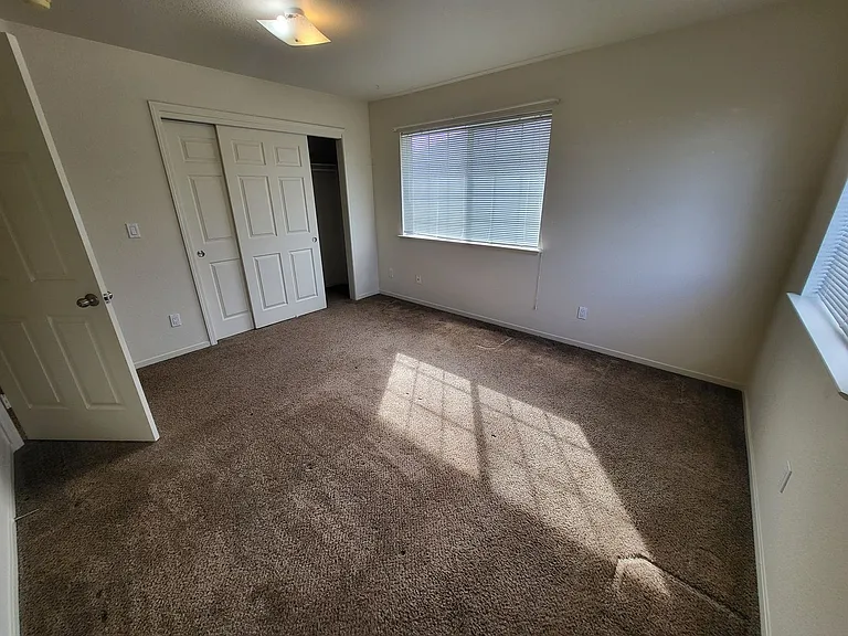 133 Palmer Ct — Photo 6