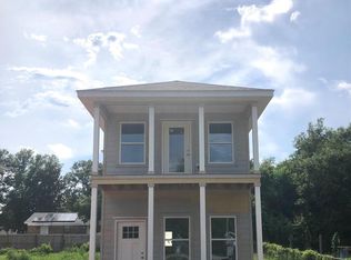 5245 Viking Dr, Pensacola, FL 32507