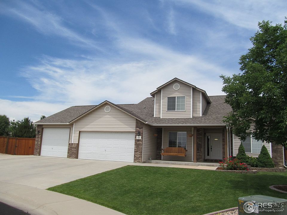 1st image of 330 Scotch Pine Ct