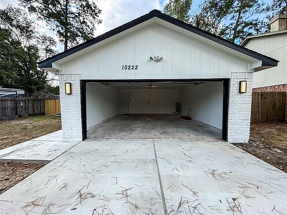 3rd image of 10222 Valley Wind Drive