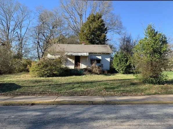 130 Perry St, Monroe, GA 30655