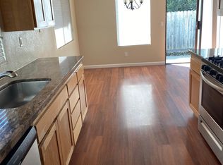 853 Shadyoak Dr, Santa Rosa, CA 95404