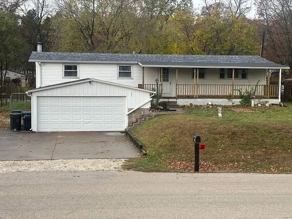 6022 Dayton Corner A St #A, Colona, IL 61241