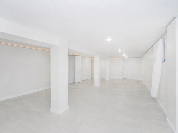 9 Myrtle Avenue image 1 of 17