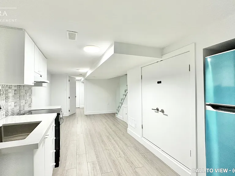 99 Mackay Ave #2 — Photo 1