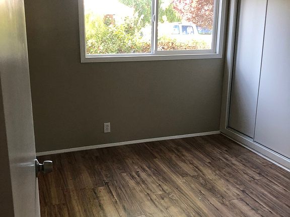5th image of 3138 E Avenue Q4