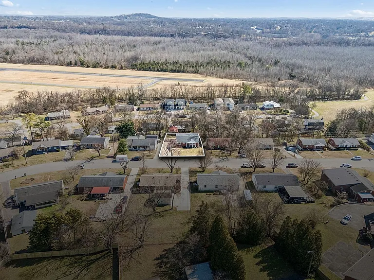 833 Rose Park Dr — Photo 45