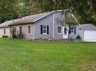 1152 Aberth Dr, Akron, OH 44320