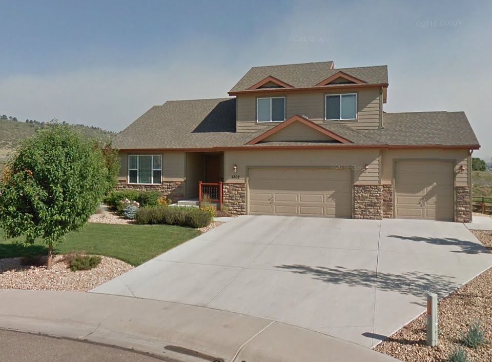 2nd image of 1202 Catalpa Pl