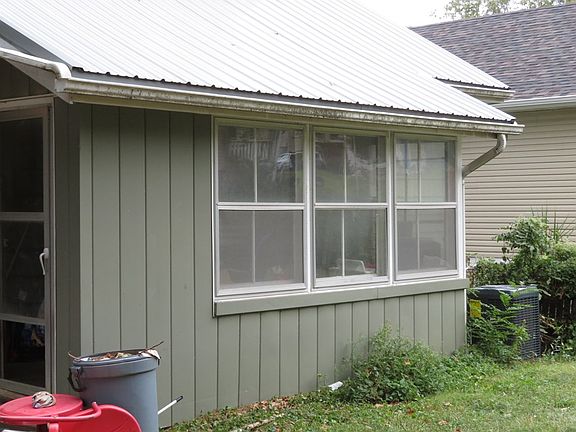 3rd image of 3322 Bradley St