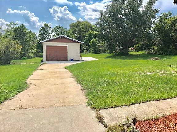 3rd image of 25 College Dr