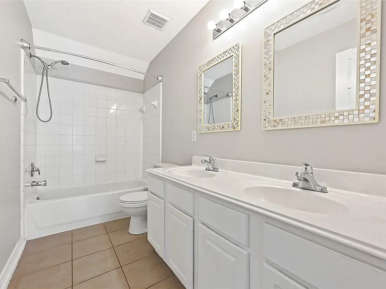 3115 Glenthorpe Ln — Photo 27