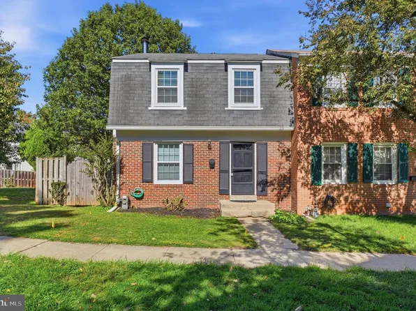 6 Kirkfield Ct, Rockville, MD 20850