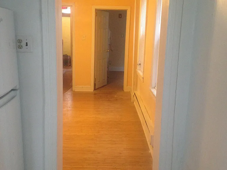 2023 W Oxford St #1A — Photo 3