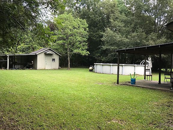 Storage shed fully electric 