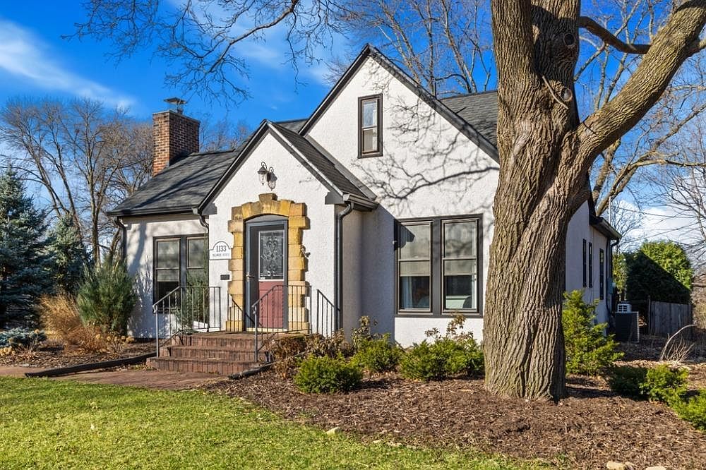 1133 Delaware Ave, Mendota Heights, MN 55118 | Zillow