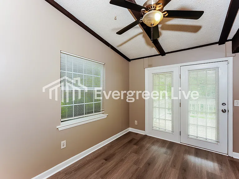 3316 Cherrybrook Dr — Photo 5