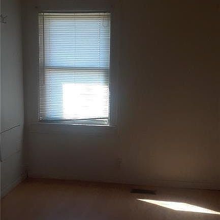 3rd image of 67 W Woodward St