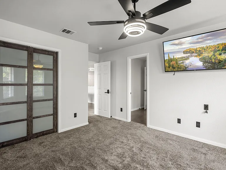 4405 Bandice Ln — Photo 16