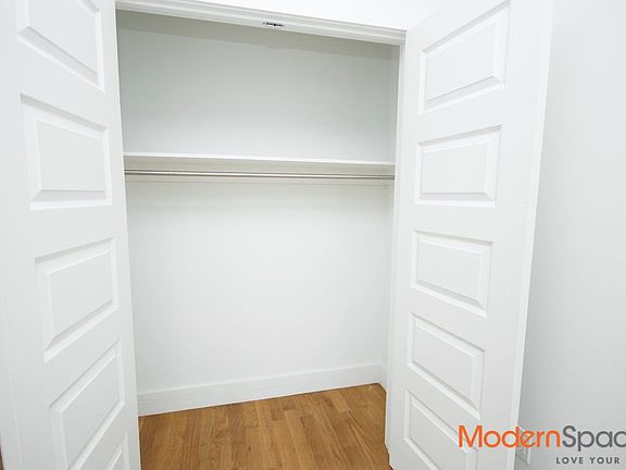 5th image of 9002 Queens Blvd APT 526