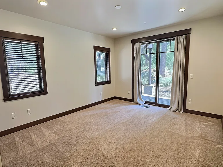 10239 Annies Loop — Photo 20