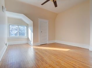 13 Bellefair Ave #U3, Toronto, ON M4L3T7