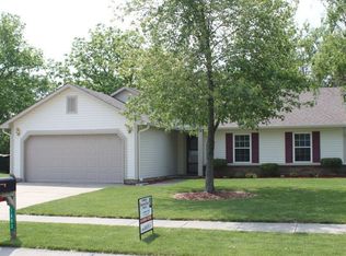 1693 Fountain Lake Dr W, Shelbyville, IN