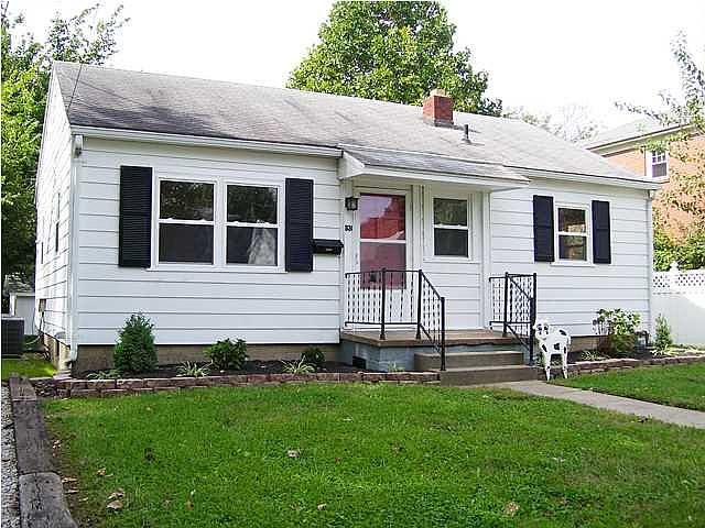 1st image of 631 S Harlan Ave