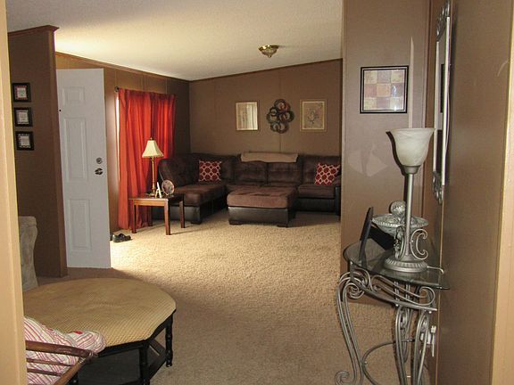 5th image of 4612 Courtney Dr