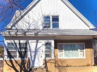 215 W Allen St, Springfield, IL 62704