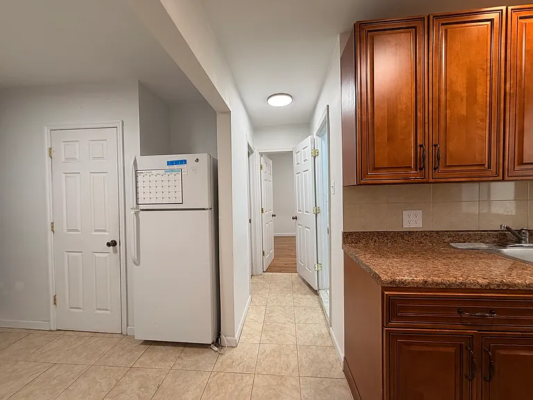 30 W End Ave #6 — Photo 3