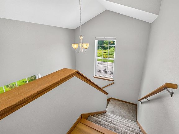 5th image of 4817 Poplar Creek Dr