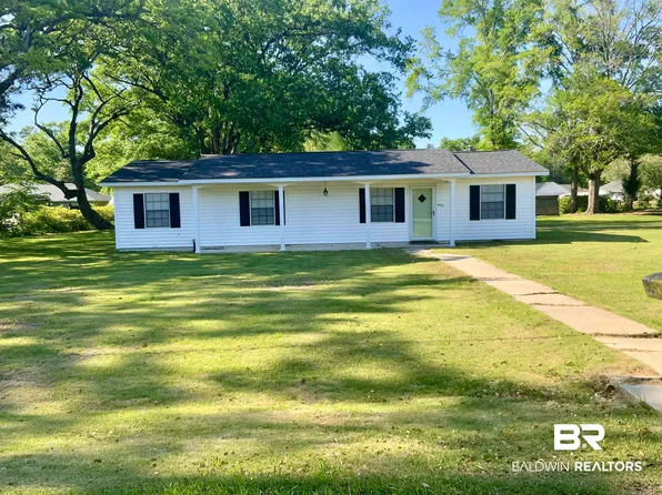600 W 7th St, Bay Minette, AL 36507