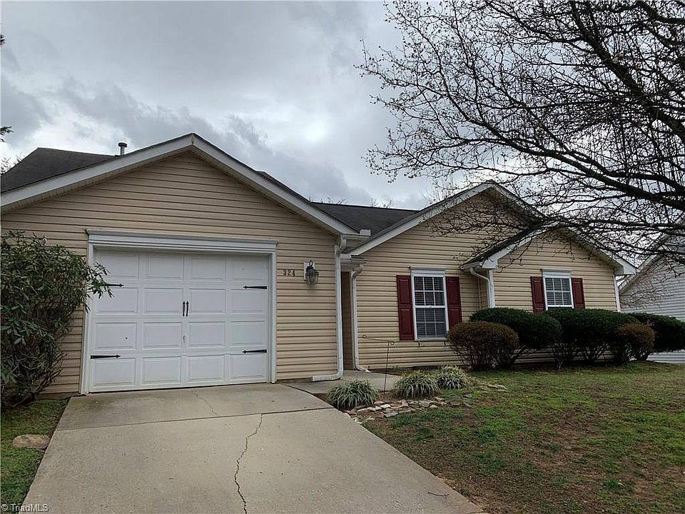 1st image of 324 Rockbridge Dr