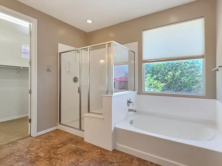 20737 W Valley View Dr — Photo 36