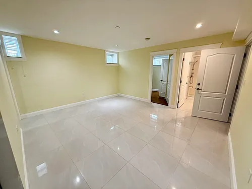 3507 E 45th Ave Photo 1