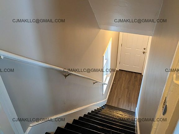 3rd image of 334 Greenwich St #B