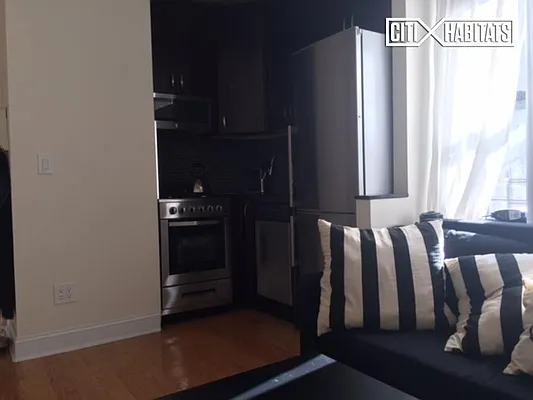 Rented by Citi Habitats | media 38