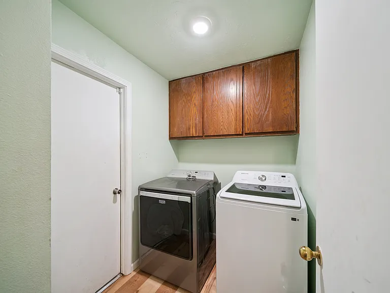 1615 N Briarwood St — Photo 13