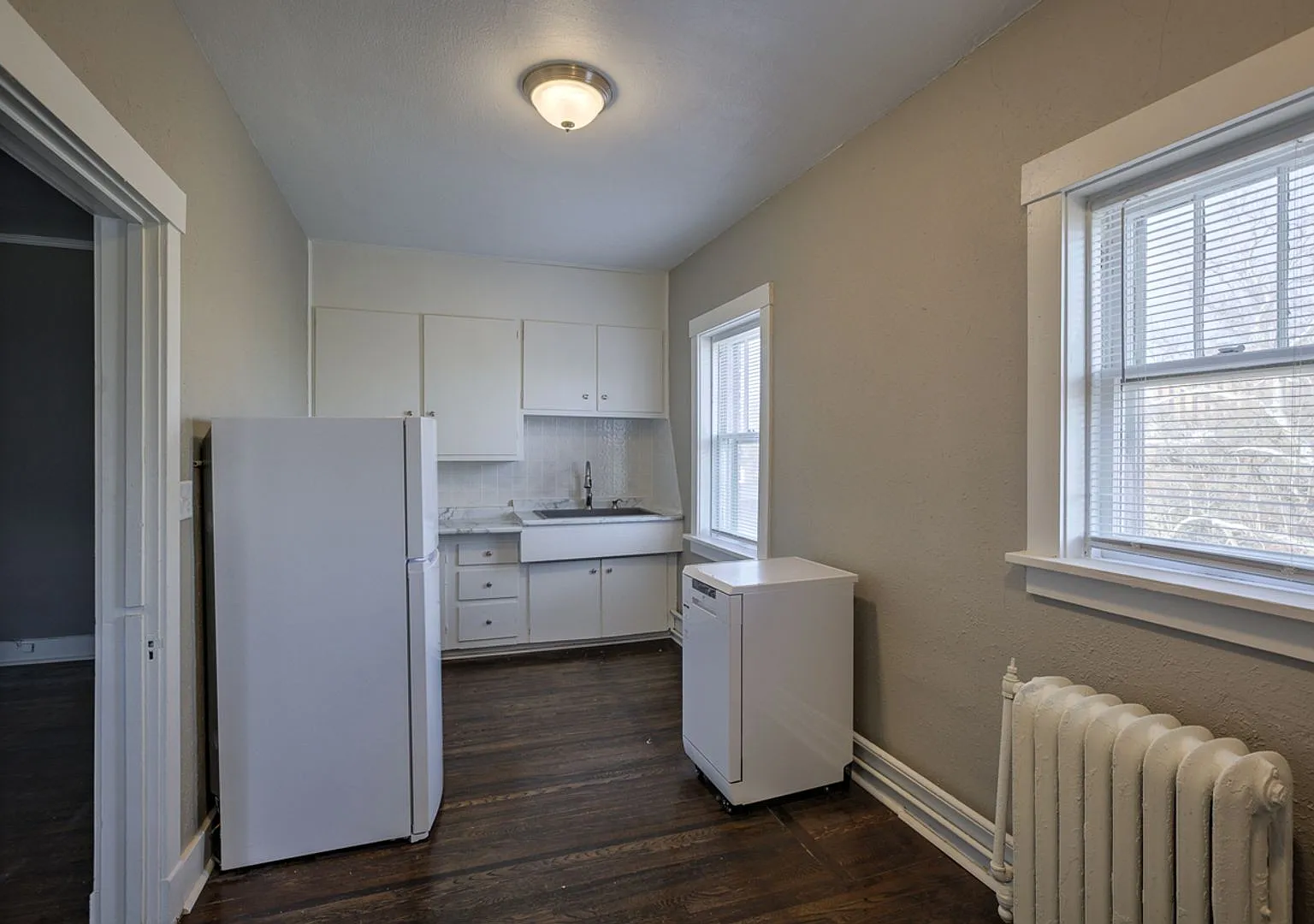 Remodeled Historic Brick Apartments — Photo 4