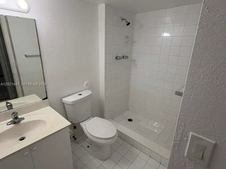 4235 N University Dr #106 — Photo 11