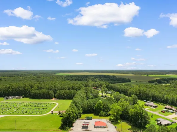 1798 Highway 701 North, Loris, SC 29569