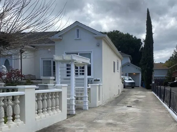 654 Fulton St, Redwood City, CA 94061